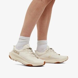 Hoka Women's Transport Size 9B color eggnog